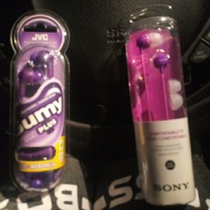 Headphones 15 a piece